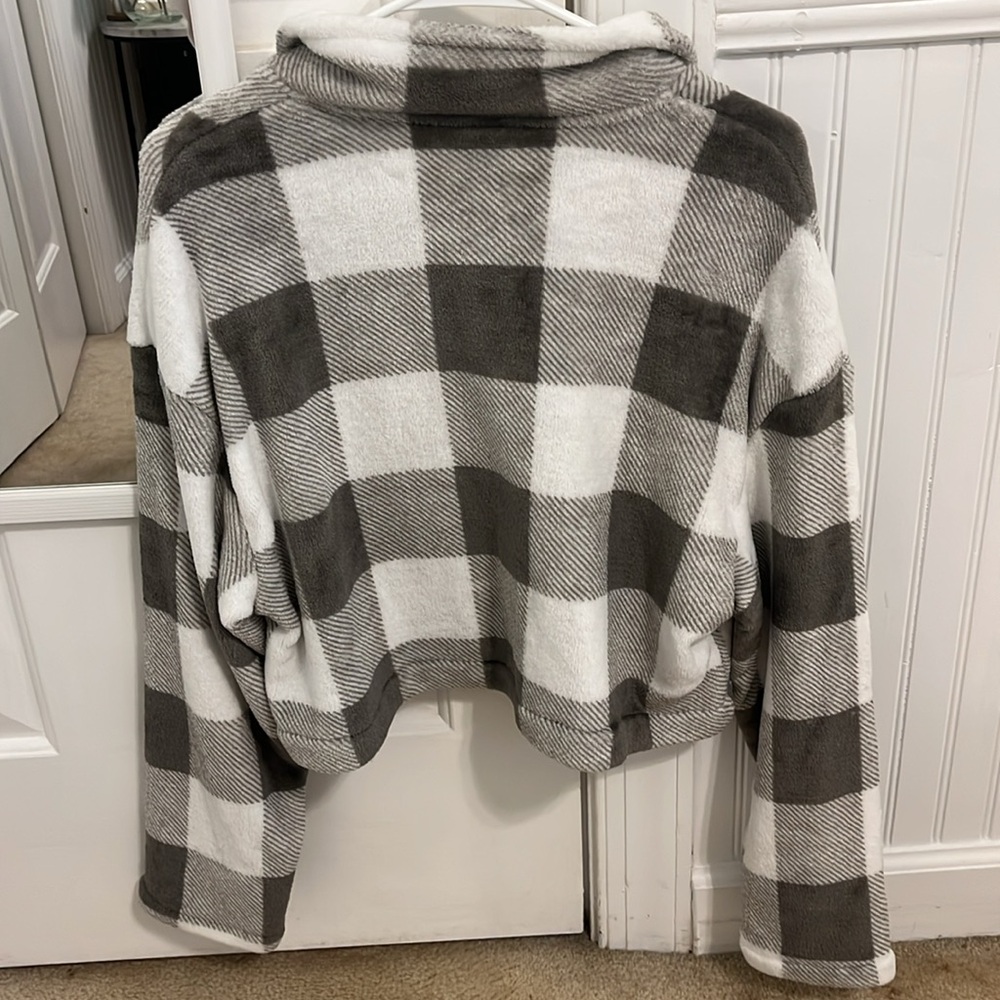 Cropped Soft Jacket - Picture 2 of 2